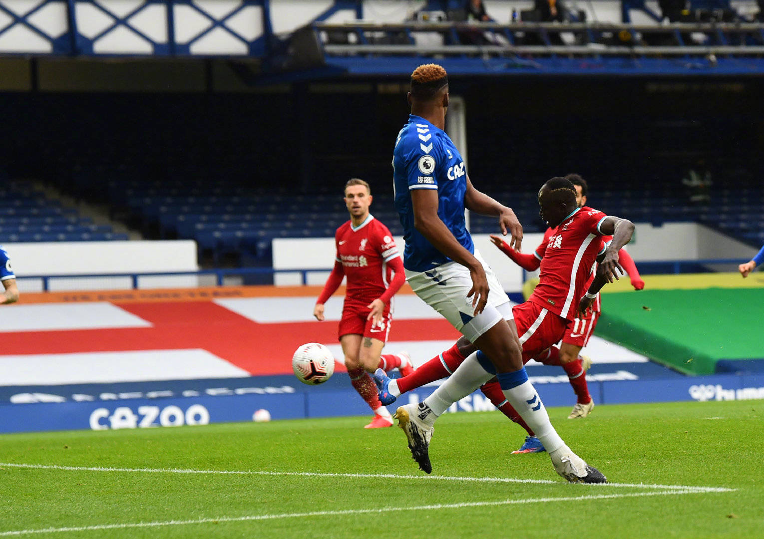 个是在关键 个是在关键